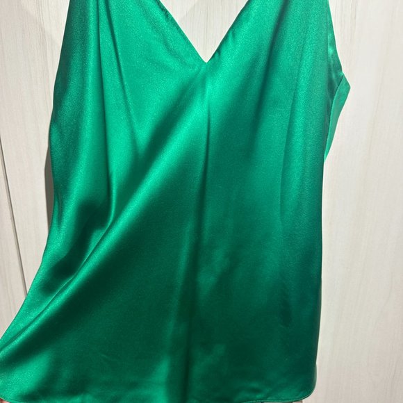 CAMI 100% Silk Camisole - L - Kelly Green - Picture 2 of 5